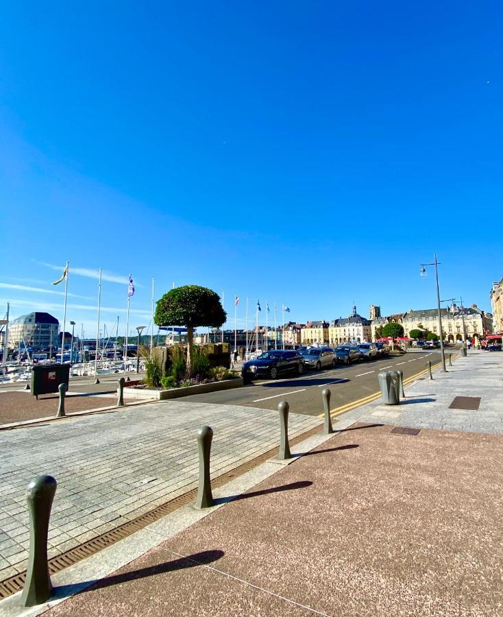 Sur Le Port De Plaisance - Proche Plage Et Centre Dieppe Exterior foto